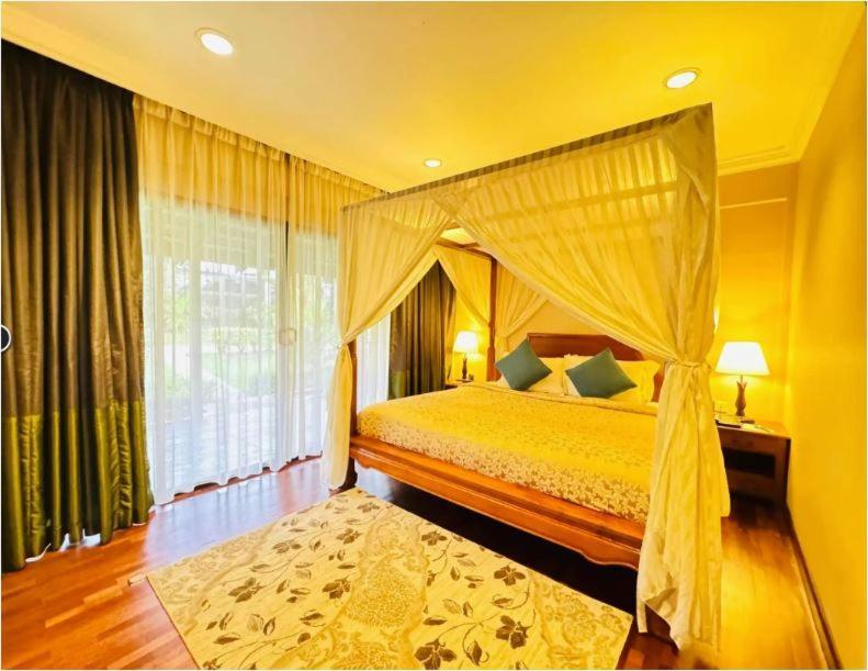 Cyberview Resort & Spa Cyberjaya Exterior foto A bedroom at the hotel